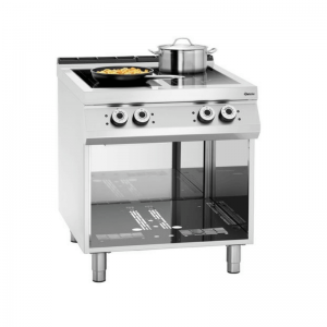 Professioneller Herd Serie 900 von Bartscher mit 4 Induktionszonen